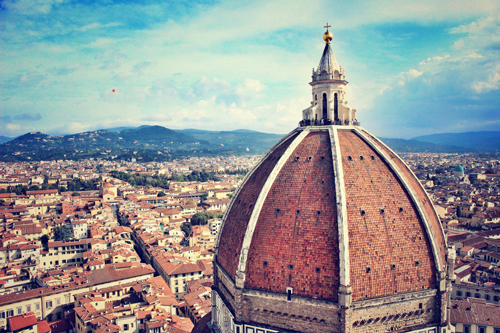 Parcel delivery to Italy from the UK