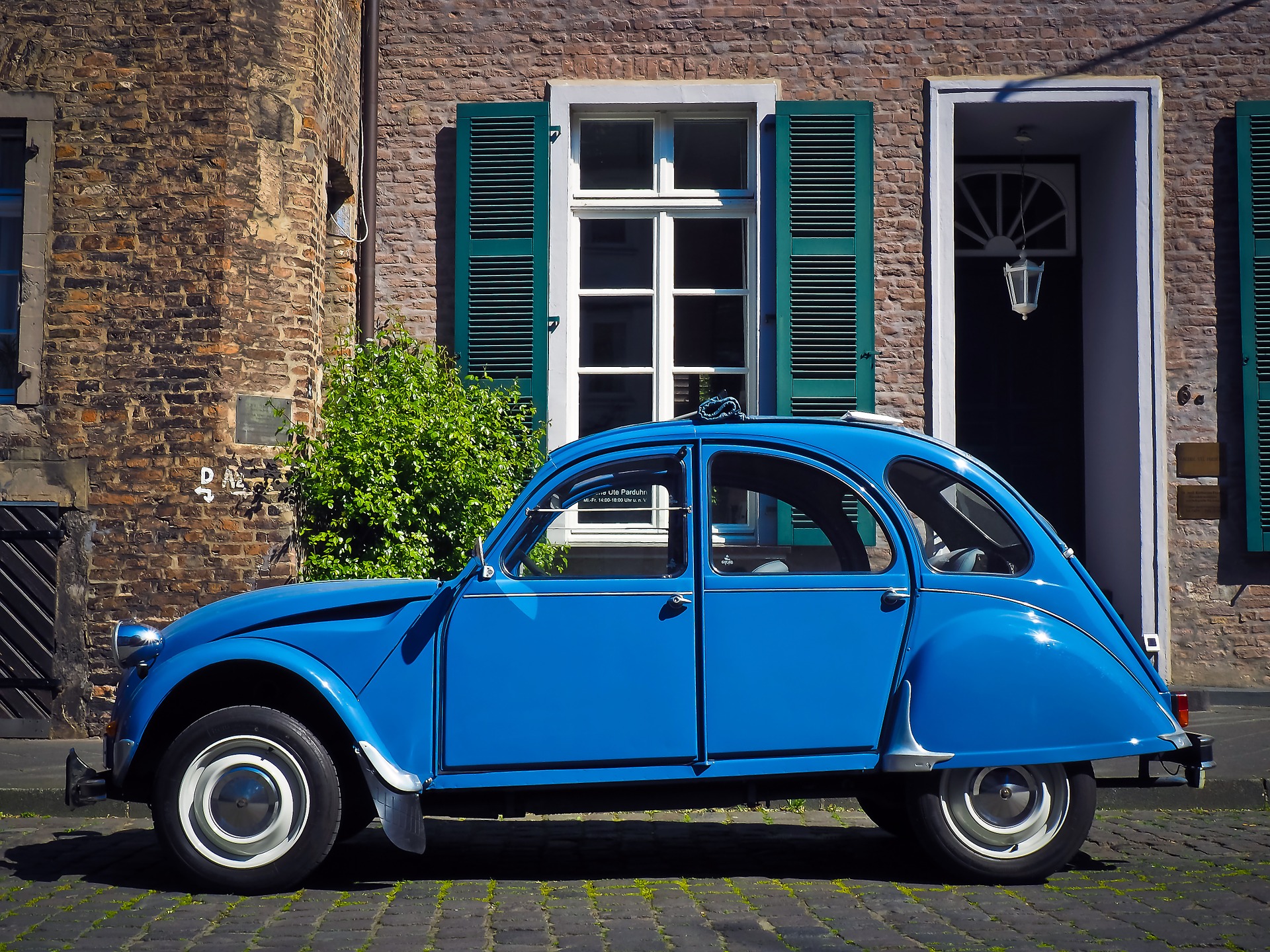 Our prize winner sells Classic 2CV car parts