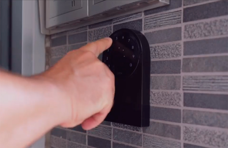 UPS Latch smart lock